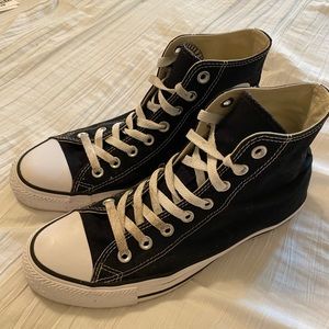 Black High Top converse
